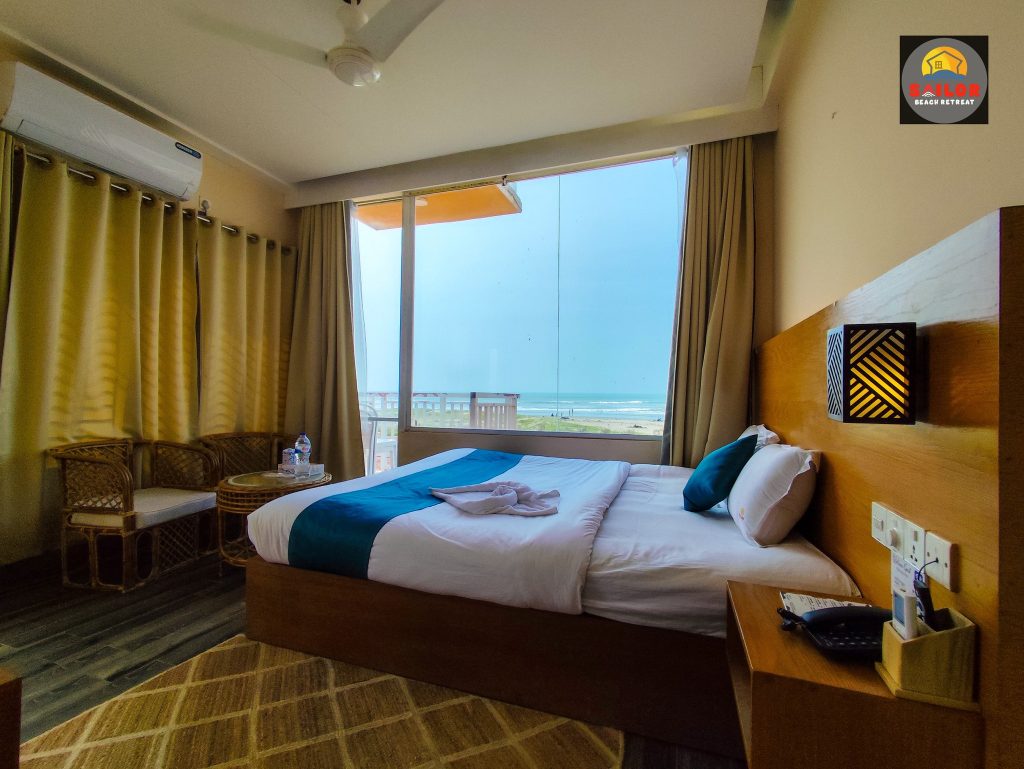 SAILOR BEACH RETREAT